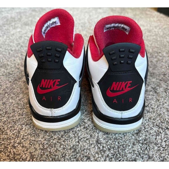Nike Air Jordan 4 Retro Fire Red Size 6 Youth (Size 7.5 Women's) - Picture 4 of 9